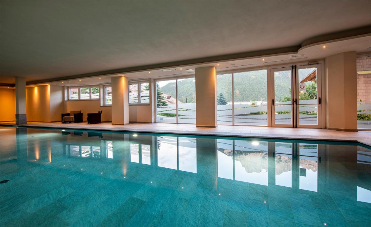 Design & Suite Hotel Ciarnadoi Vigo di Fassa Exterior photo